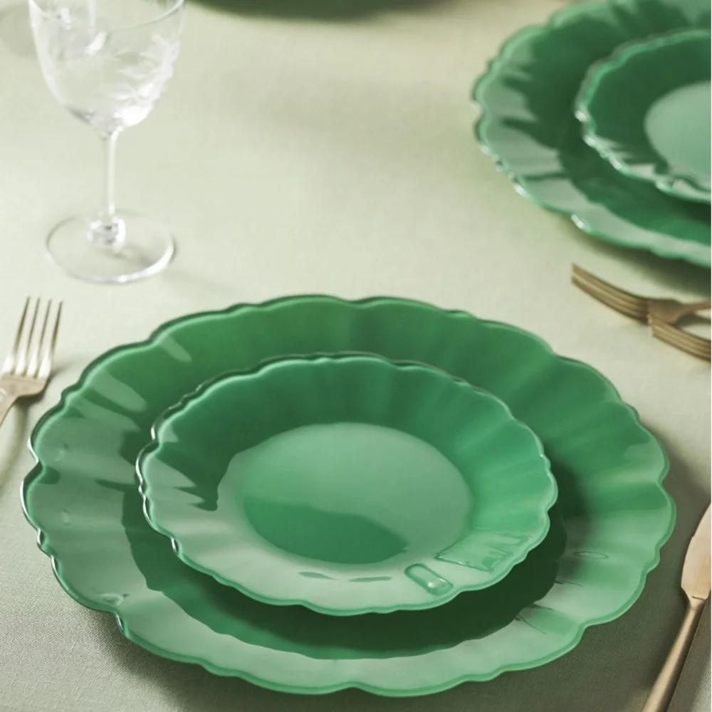 LAST SET💎Adley Kelly glass chargers / plates - Picture 4 of 11